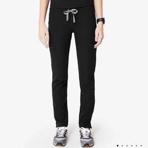 FIGS Yola skinny scrub pants
